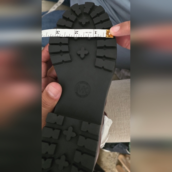 Michael Kors - Picture 7 of 8